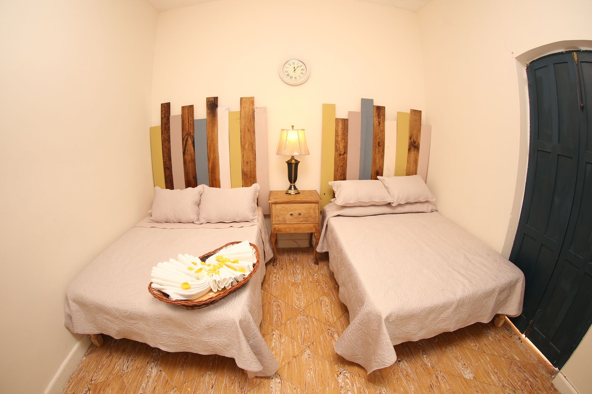 Hostel Punto 72 Guanajuato Ngoại thất bức ảnh